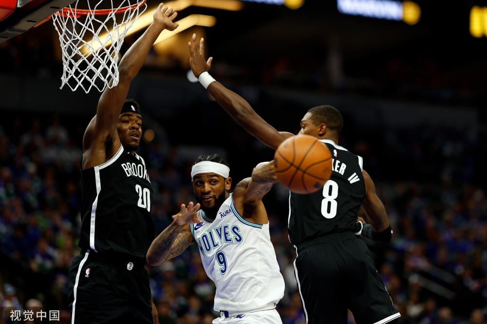 两队在比赛 两队在比赛