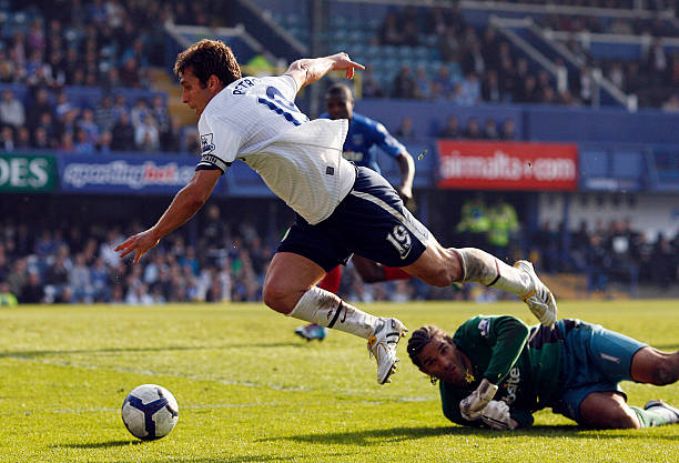 队争相追逐 队争相追逐